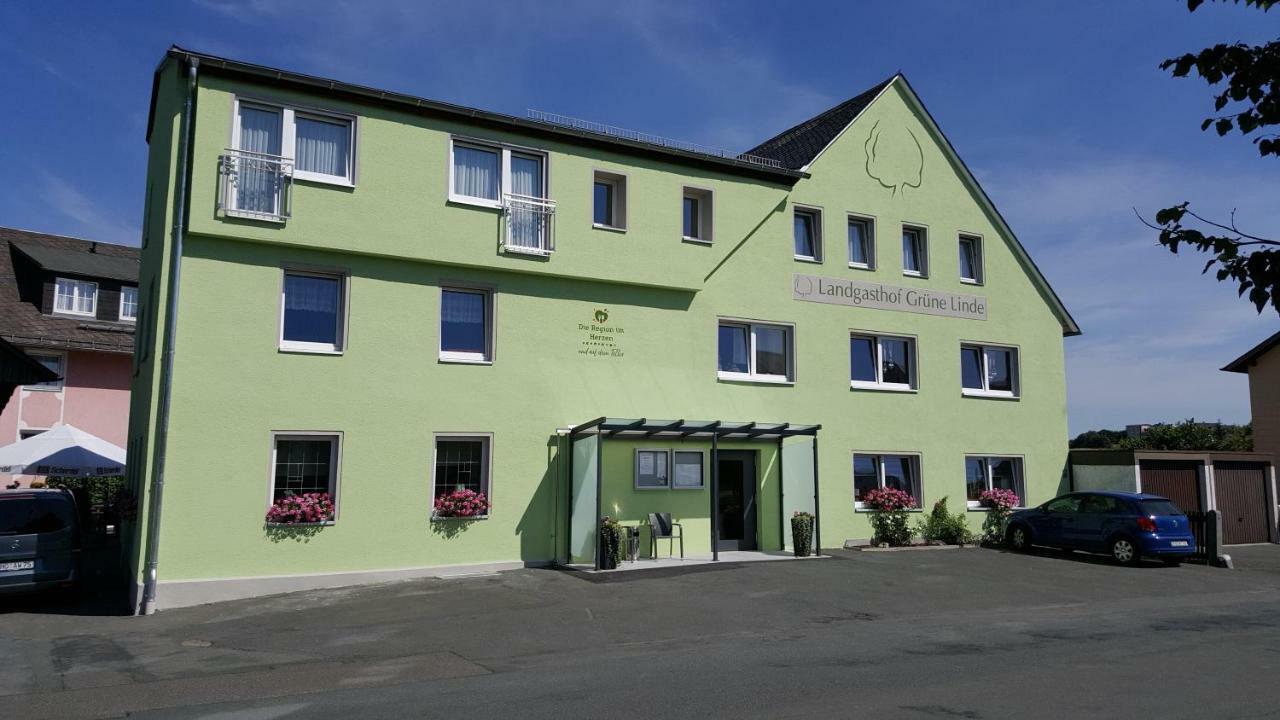 Landgasthof Gruene Linde Exterior photo